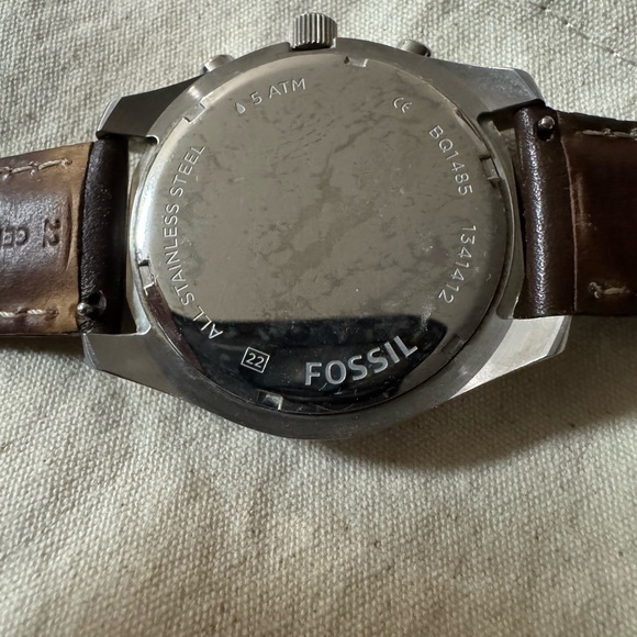 Vintage Fossil men’s watch with Brown Strap - Mint Condition - Picture 3 of 4
